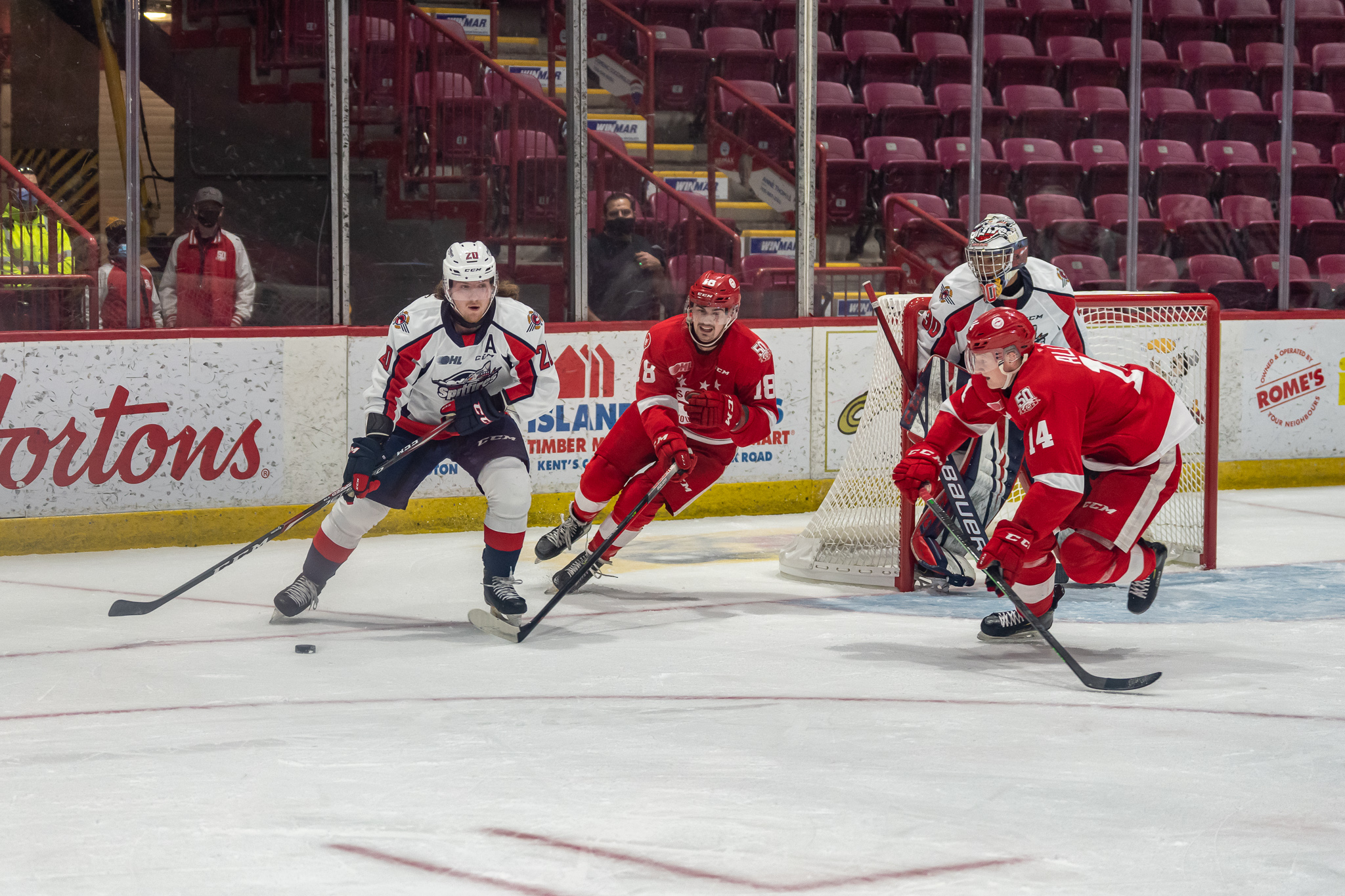 Wyatt Johnston Registers Four Points to Help Lift Spitfires Past Greyhounds