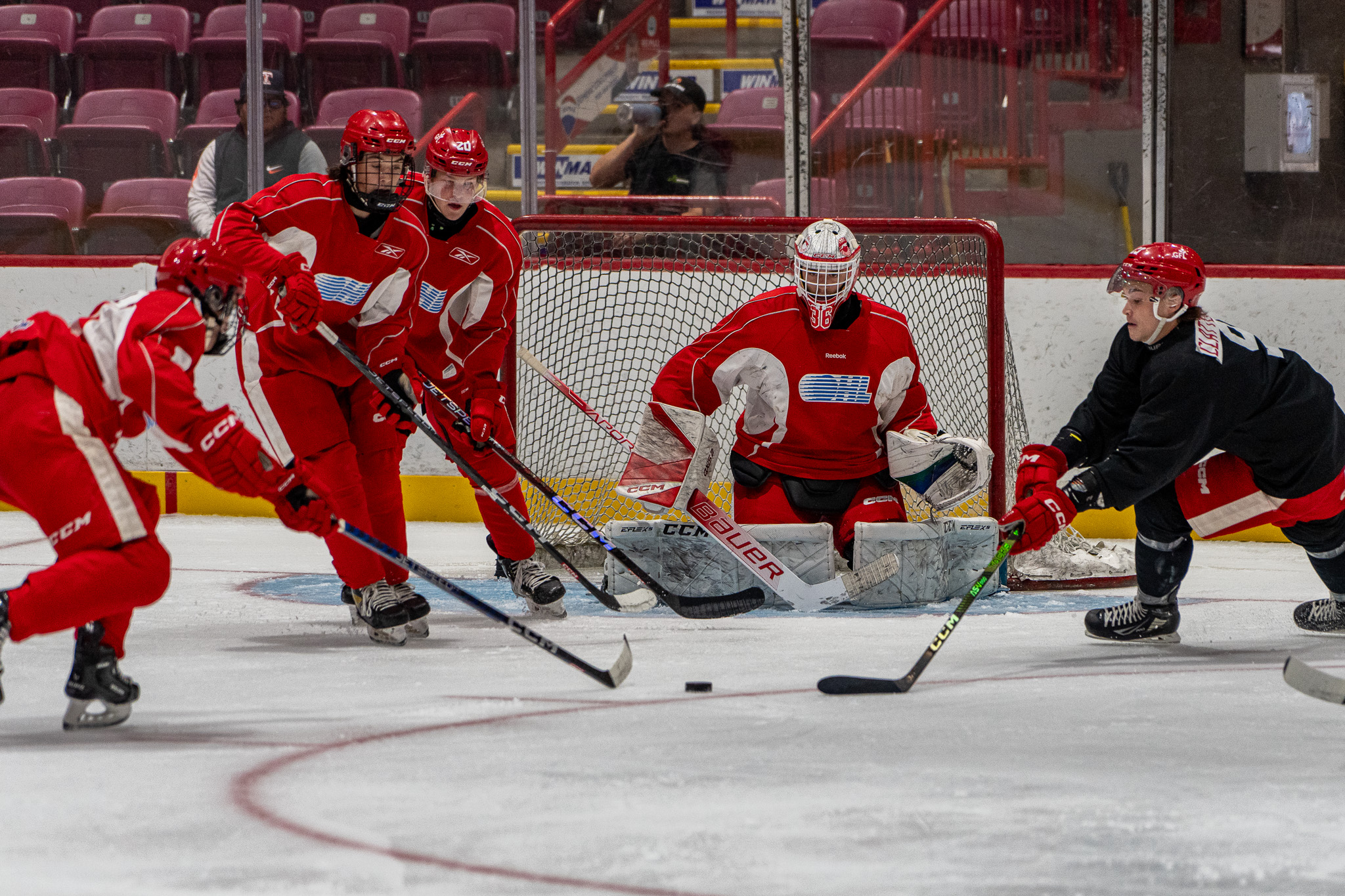 38 Players Remain at the 2023 Soo Greyhound Training Camp