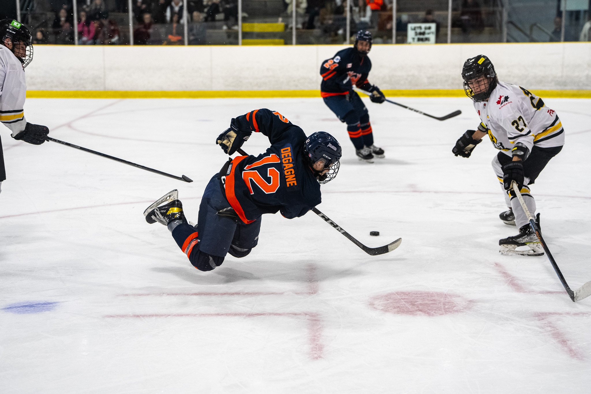 Thunderbirds Dominate the Gold Miners in Sault Ste Marie