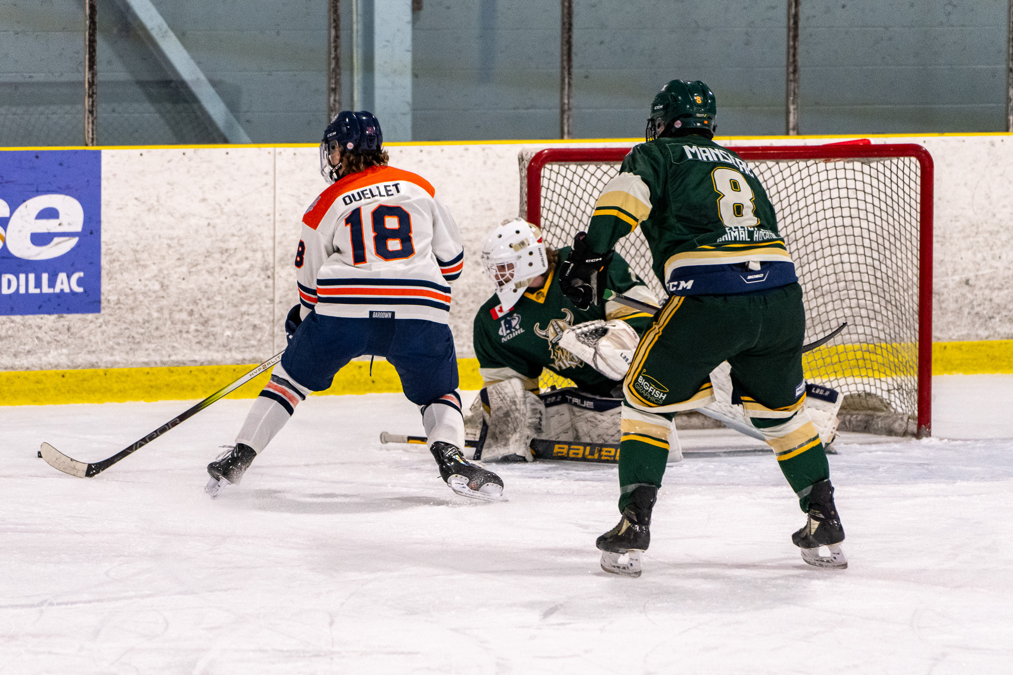 Ouellet & Beaupre Lead Thunderbirds Past Visiting Vikings