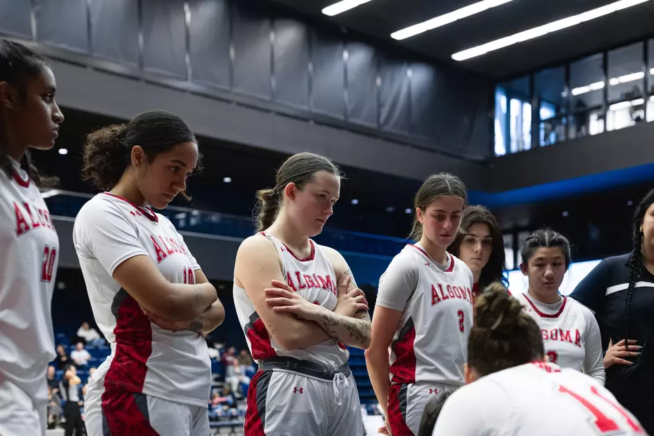 Men and Women’s Algoma Thunderbird Basketball Programs Fall to the Bold and Blues on the Road