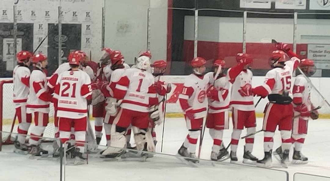 Soo U18AA Greyhounds Fall Short with a Semi Final Loss to Hurricanes in Thunder Bay