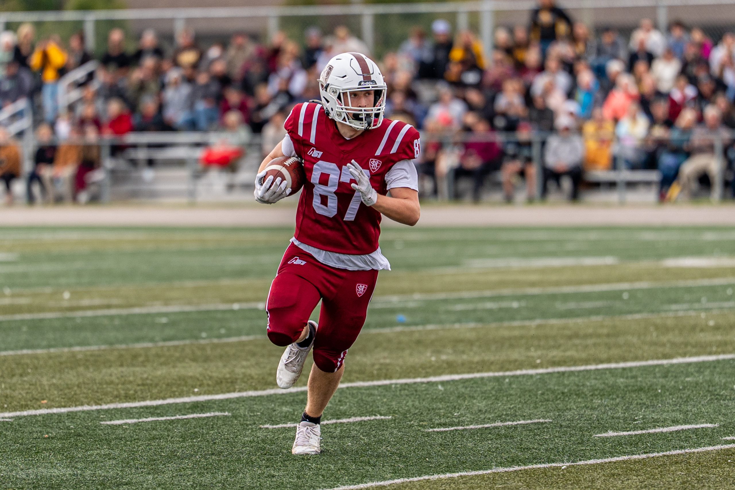 Knights Dominate Wolverines in Week Three Junior Football Action