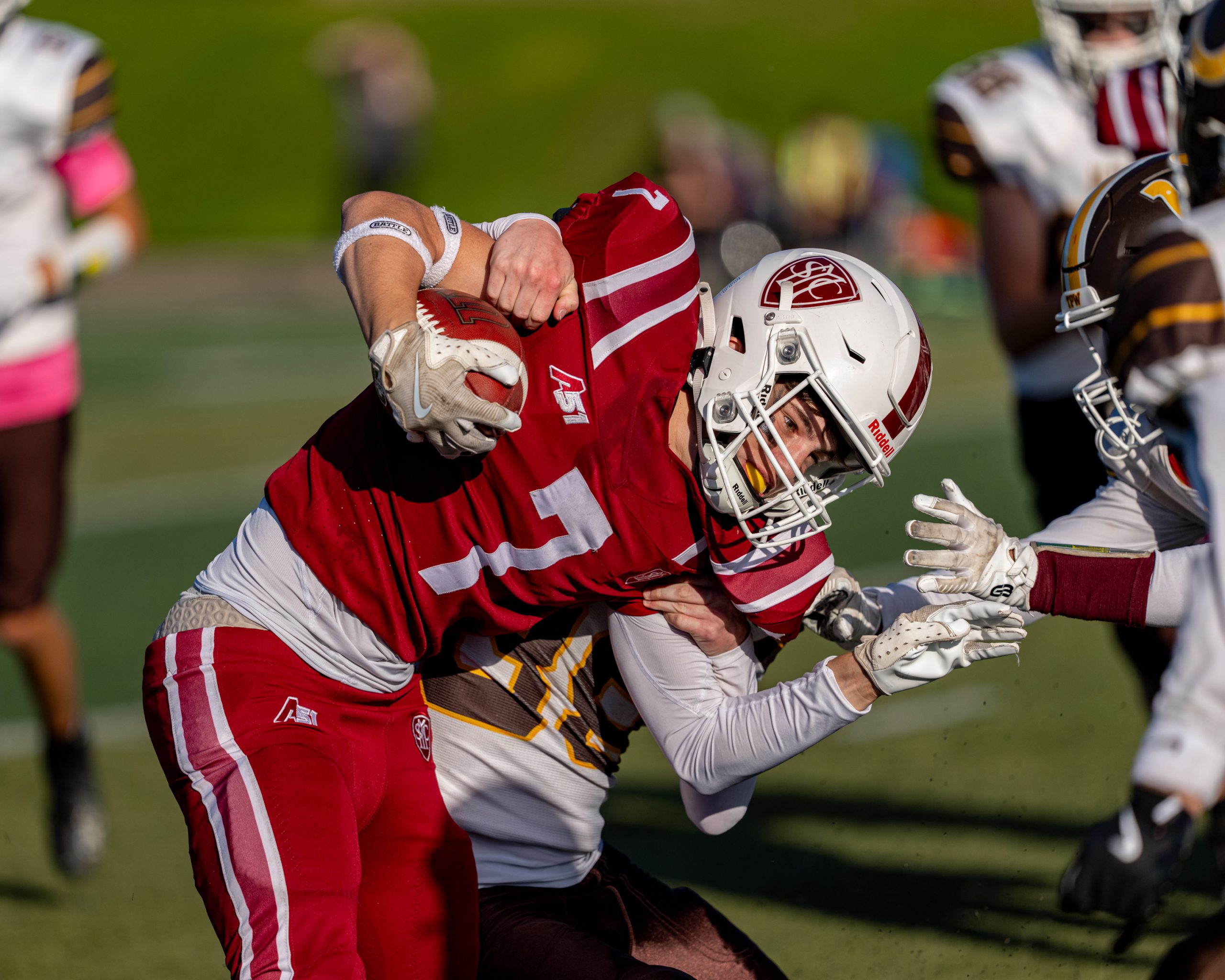 Knights Edge Colts in Late-Game Junior High School Thriller