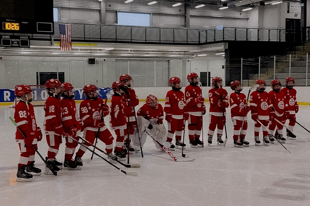 U10AA Soo Jr Greyhounds Dominate Opening Weekend in Sudbury