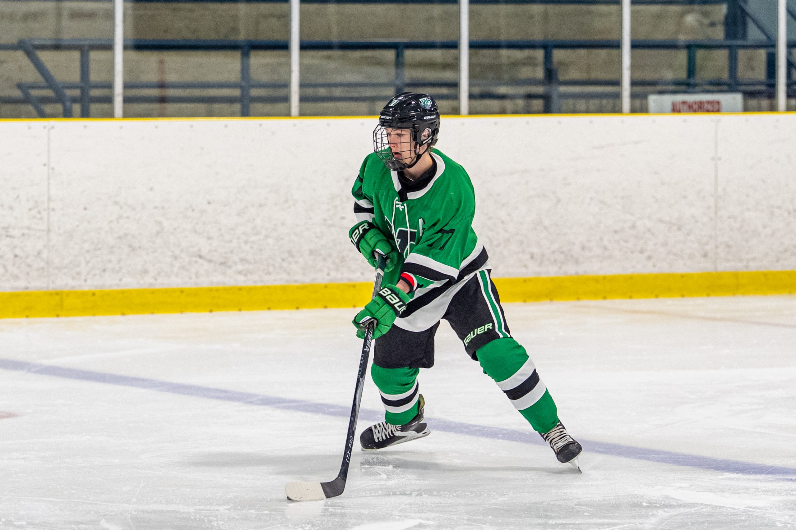 SANDERSON’S OVERTIME HEROICS LIFT WOLVERINES TO THRILLING WIN OVER HUSKIES