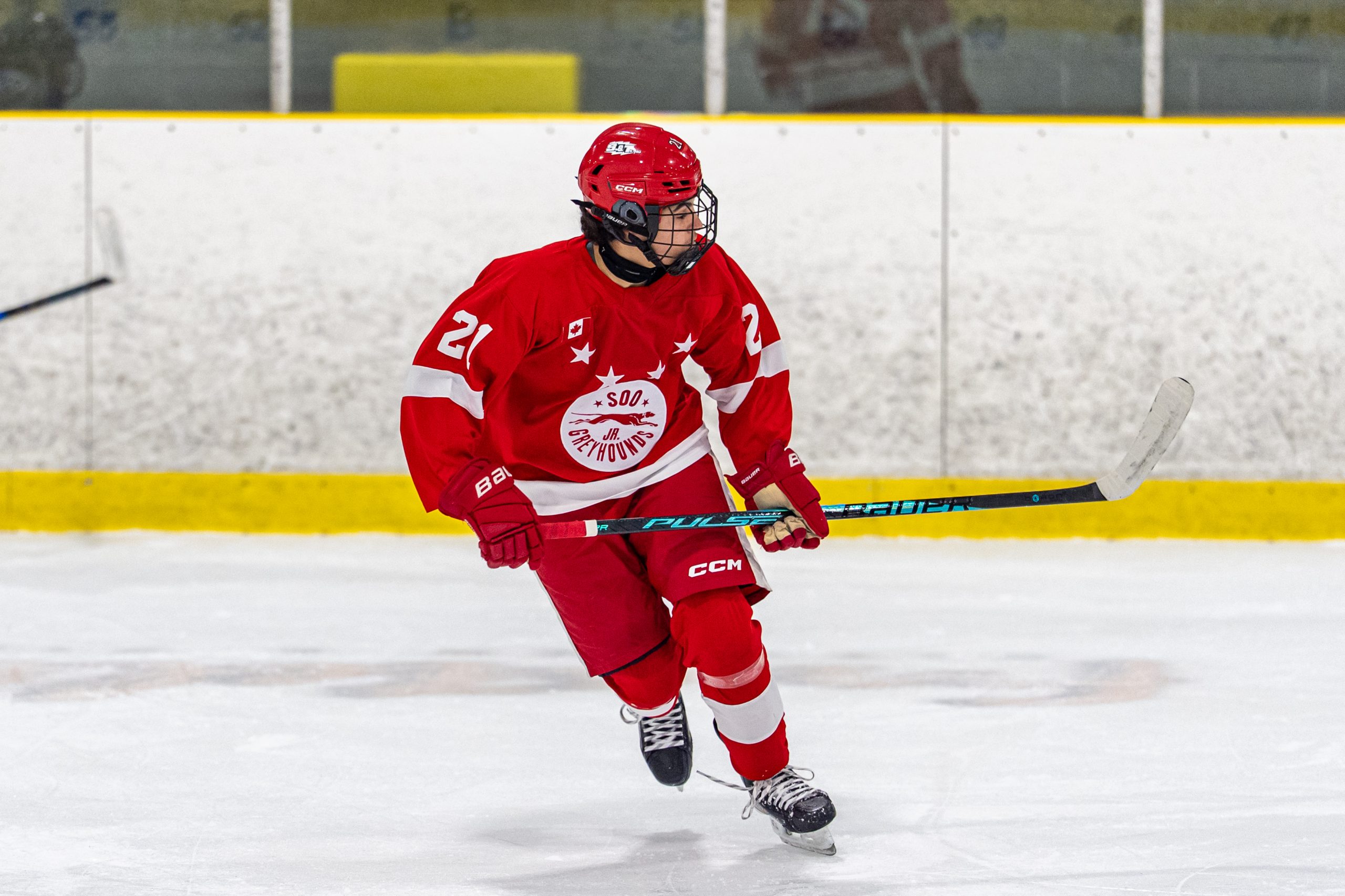 GREYHOUNDS HOLD OFF WOLVES FOR MIDWEEK ROAD WIN IN SUDBURY