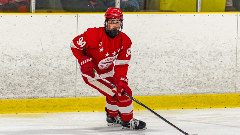 DeZordo Registers Five Points in Game Two of the Weekend Against Kings as Greyhounds Earn Key GNU18HL Win