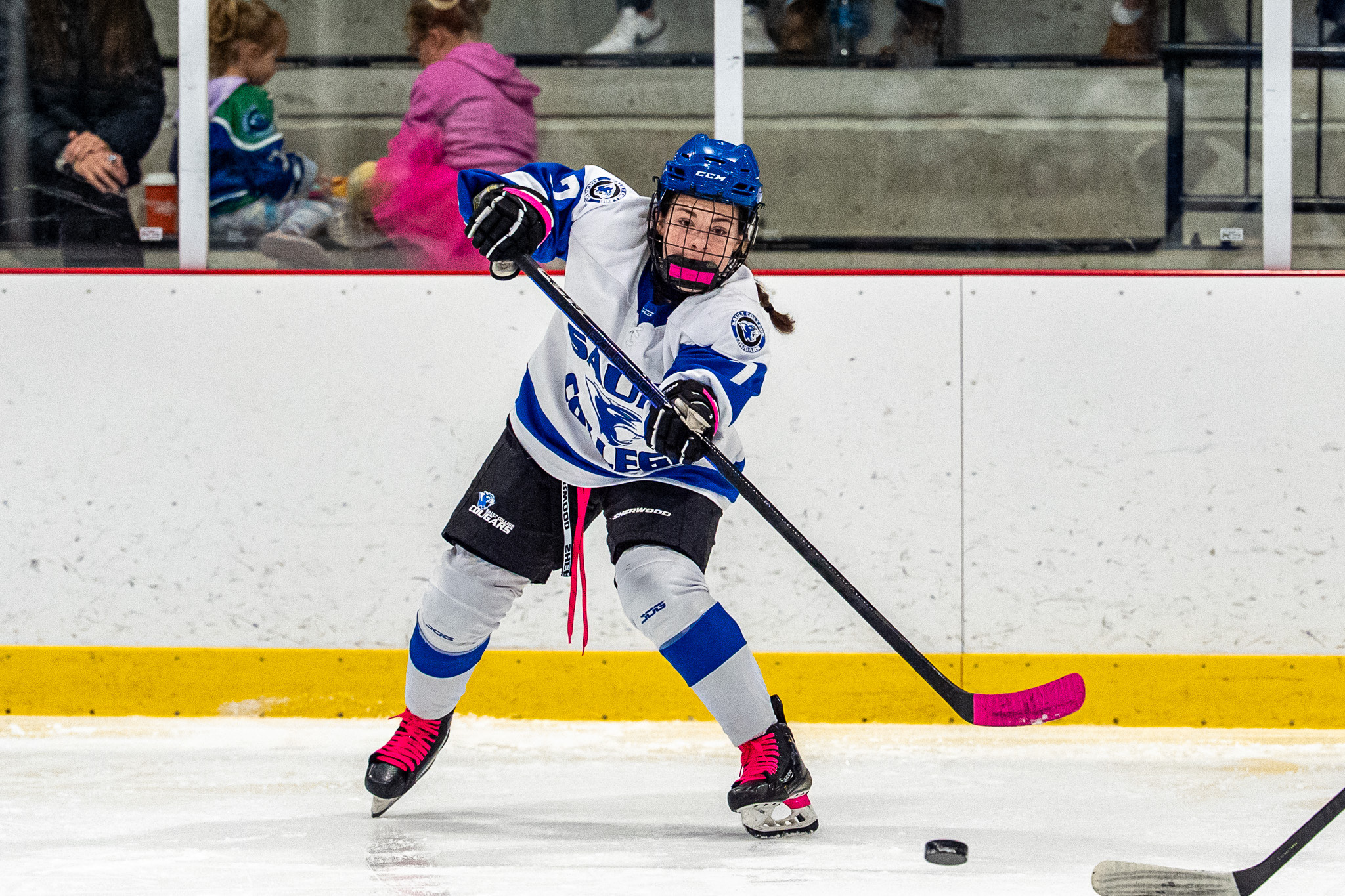 Cougar Women Complete Road Sweep of Fighting Illini with Dominant Weekend Performance