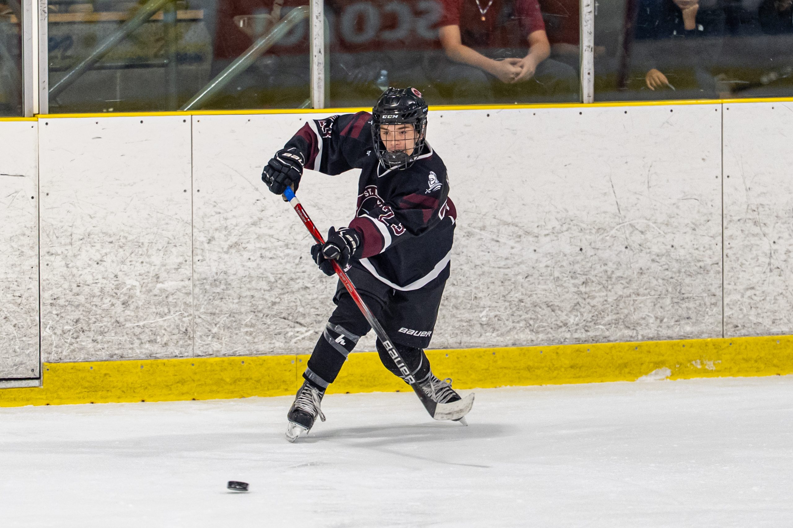 Knights Open Up 2026 with a Boys High School Hockey Win Over Wolverines