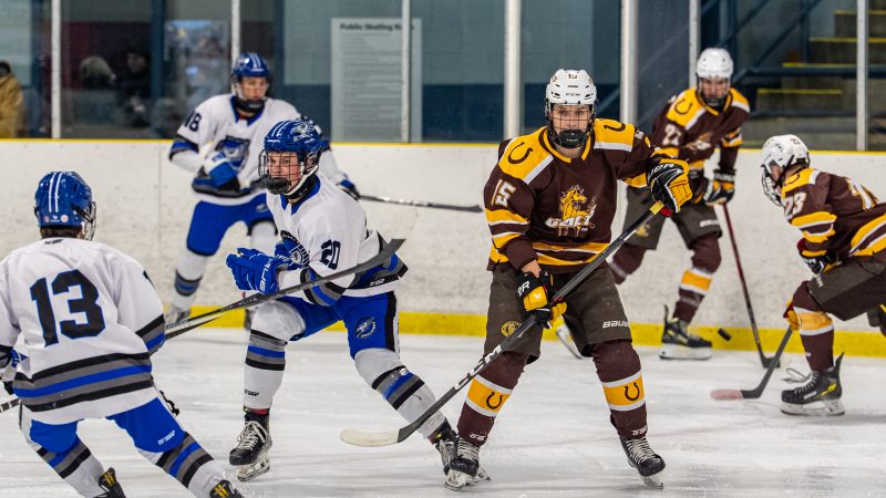Steelhawks Hold On to Open 2026 with a Win Over the Knights