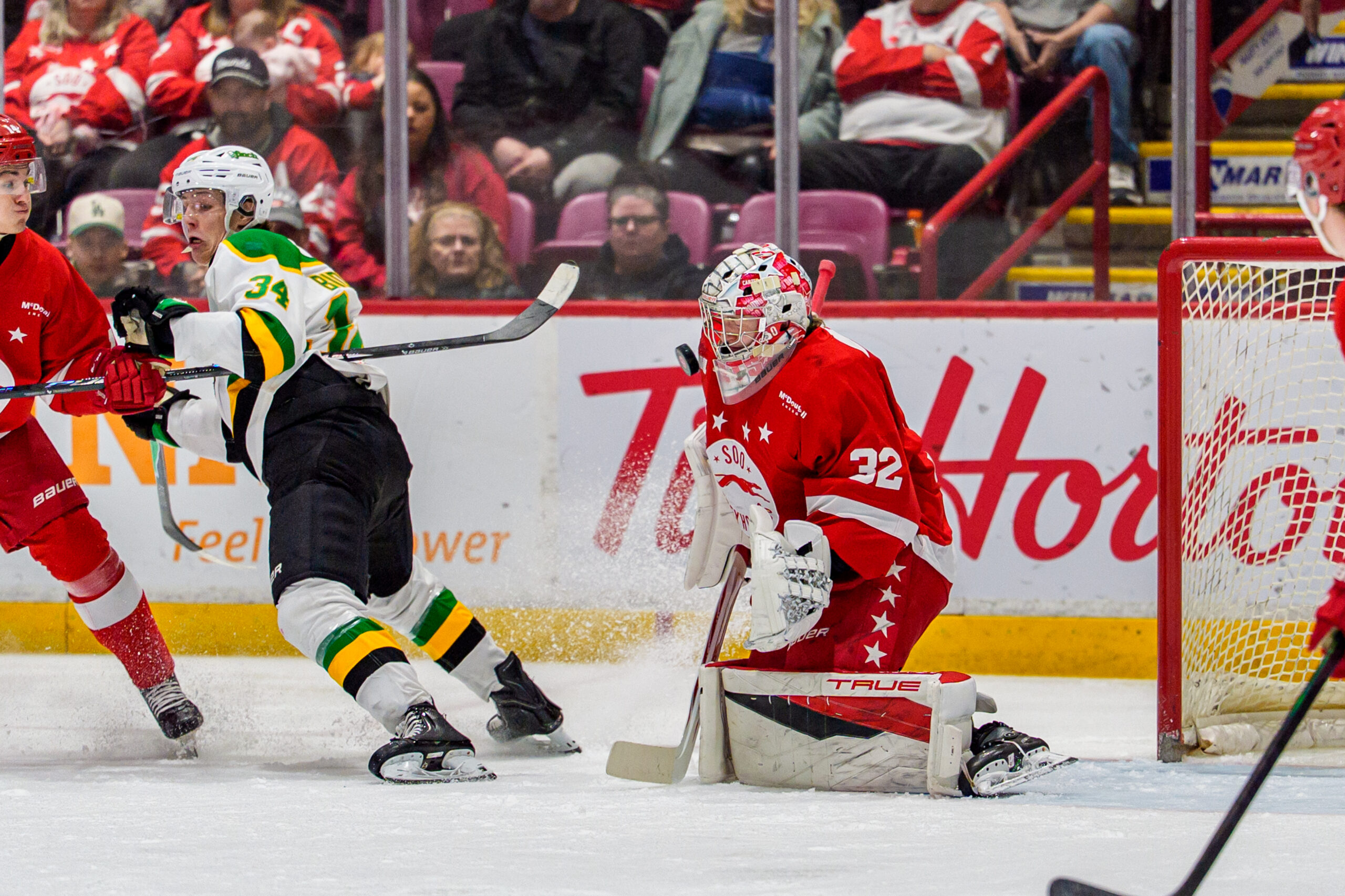 Greyhounds Blank Knights to Clinch Series, Advance to Face Rangers