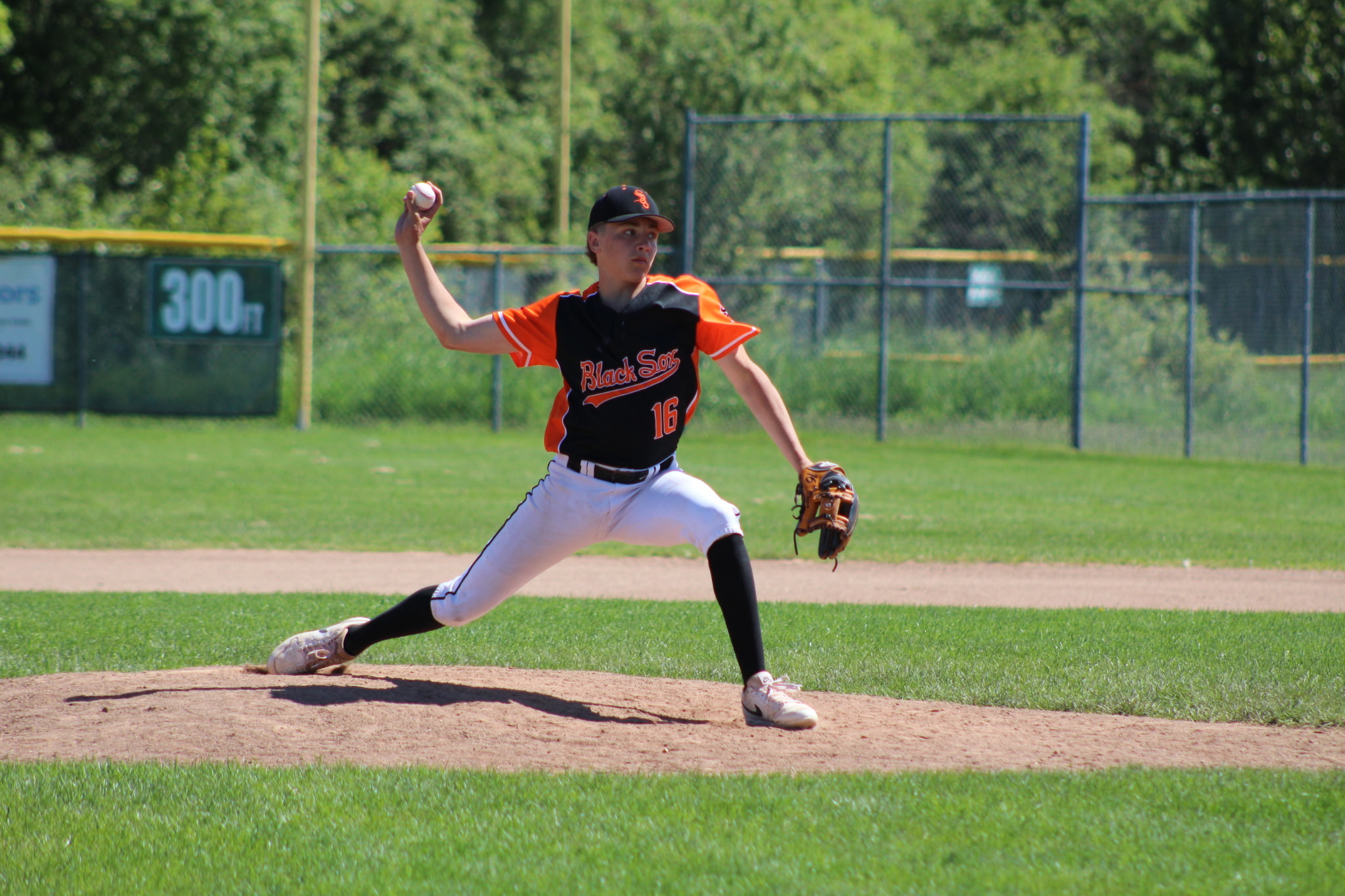 Road Warriors: Black Sox Pick Up a Win at Soo Michigan Tournament